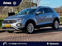 Volkswagen T-Roc - 1.0 TSI 110pk Life | Digital cockpit pro | Extra getint glas | Adaptive cruise control