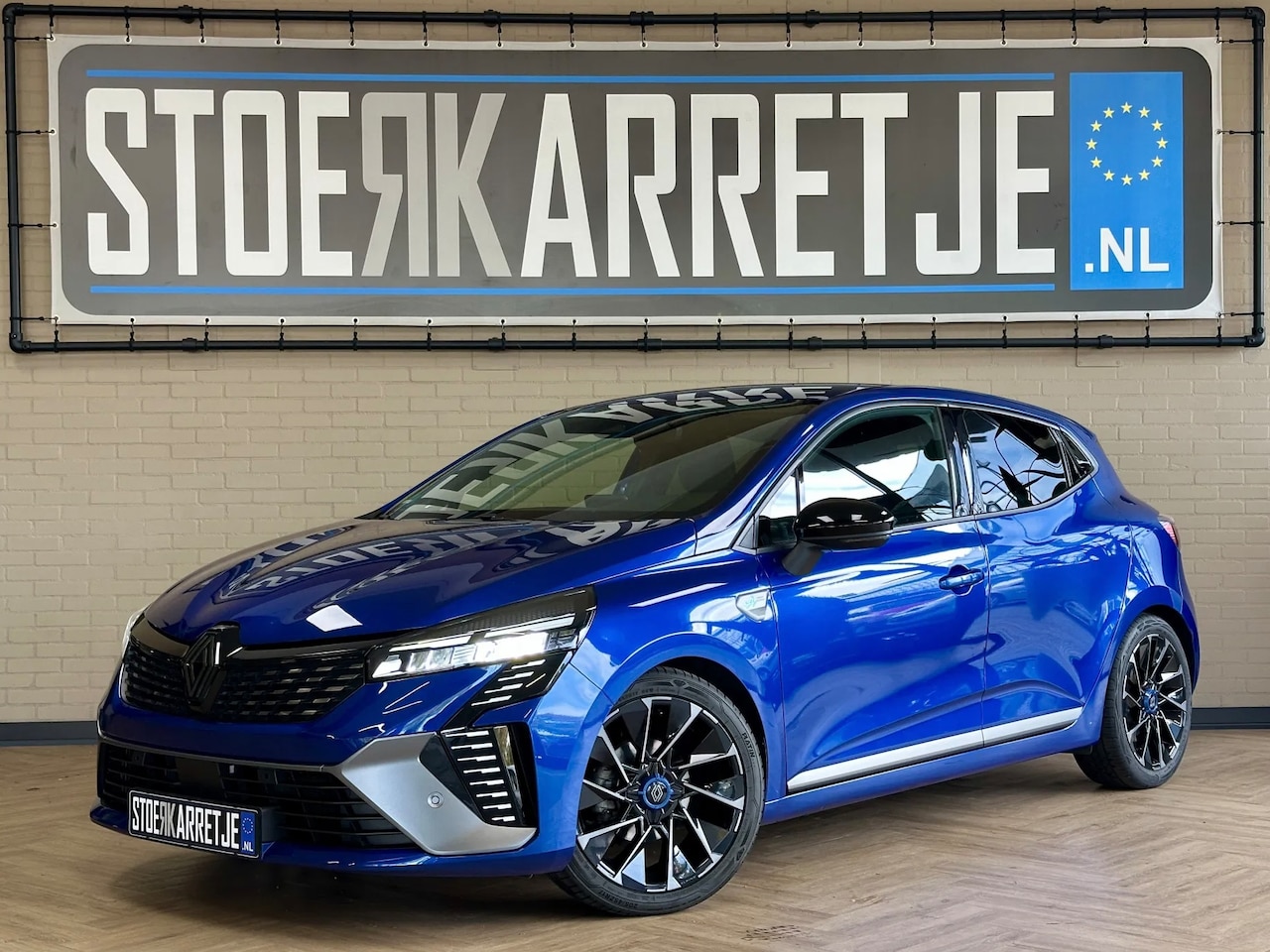 Renault Clio - 1.0 TCe 90 Esprit Alpine | Groot Navi | Bose | Camera | 17" | Blindspot | ACC Volledig Dea - AutoWereld.nl