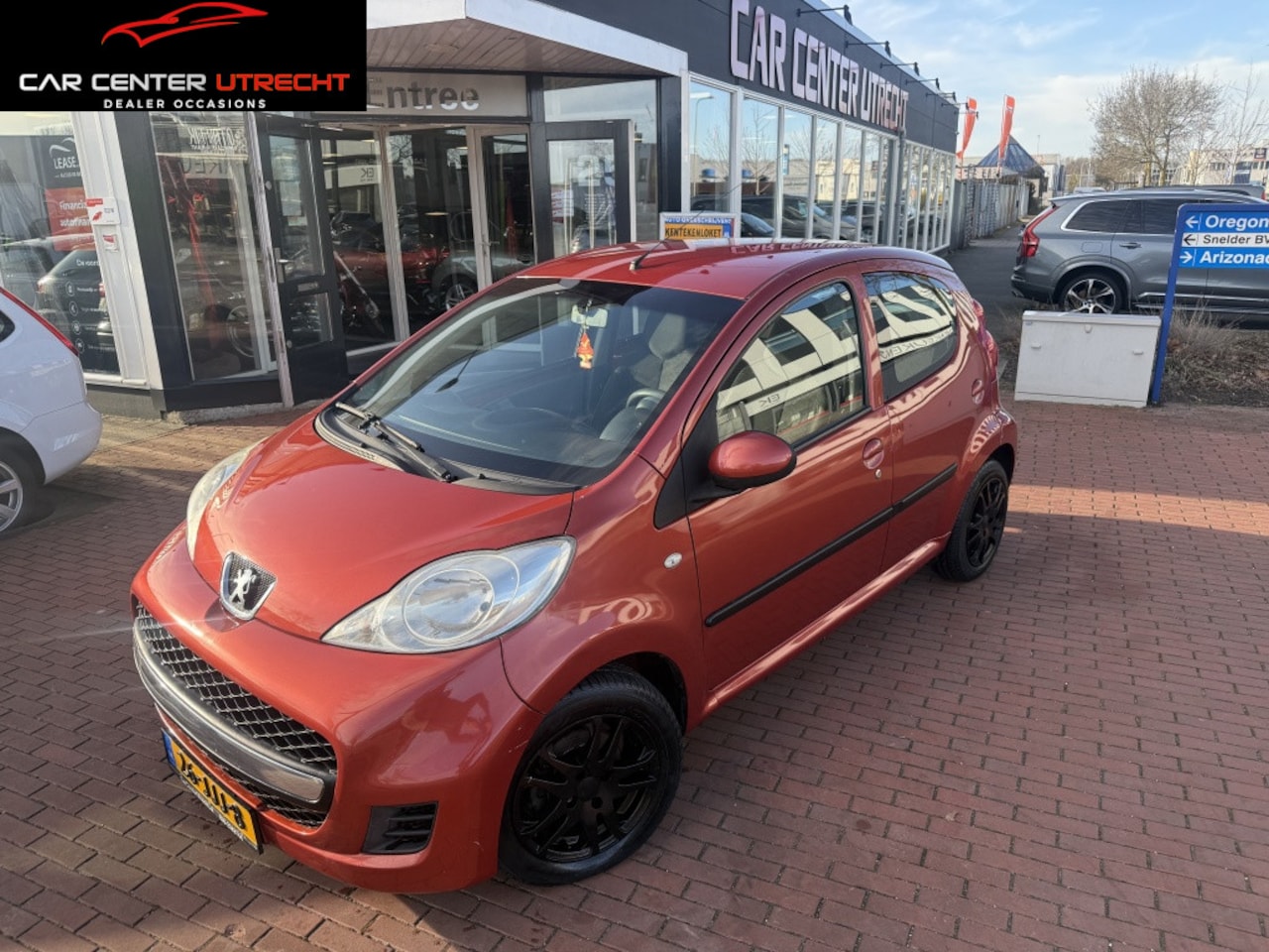 Peugeot 107 - 1.0-12V Sublime 1.0-12V Sublime - AutoWereld.nl