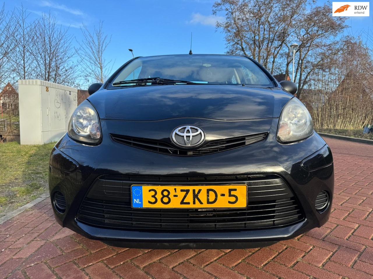Toyota Aygo - 1.0 VVT-i Comfort 5 DEURS AIRCO NAVI - AutoWereld.nl