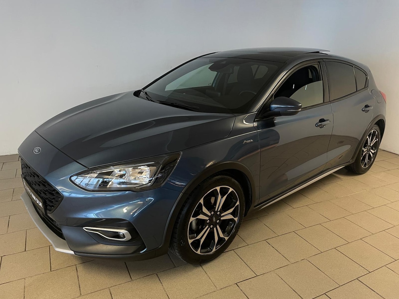 Ford Focus - 1.0 EcoBoost Hybrid Active X Business 1.0 EcoBoost Hybrid Active X Business PANO - AutoWereld.nl