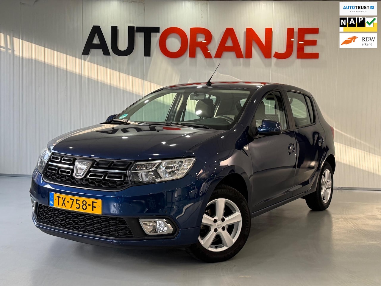 Dacia Sandero - 0.9 TCe SL Royaal-Eerste eigenaar-Airco-Cruise control-APK-NAP!! - AutoWereld.nl