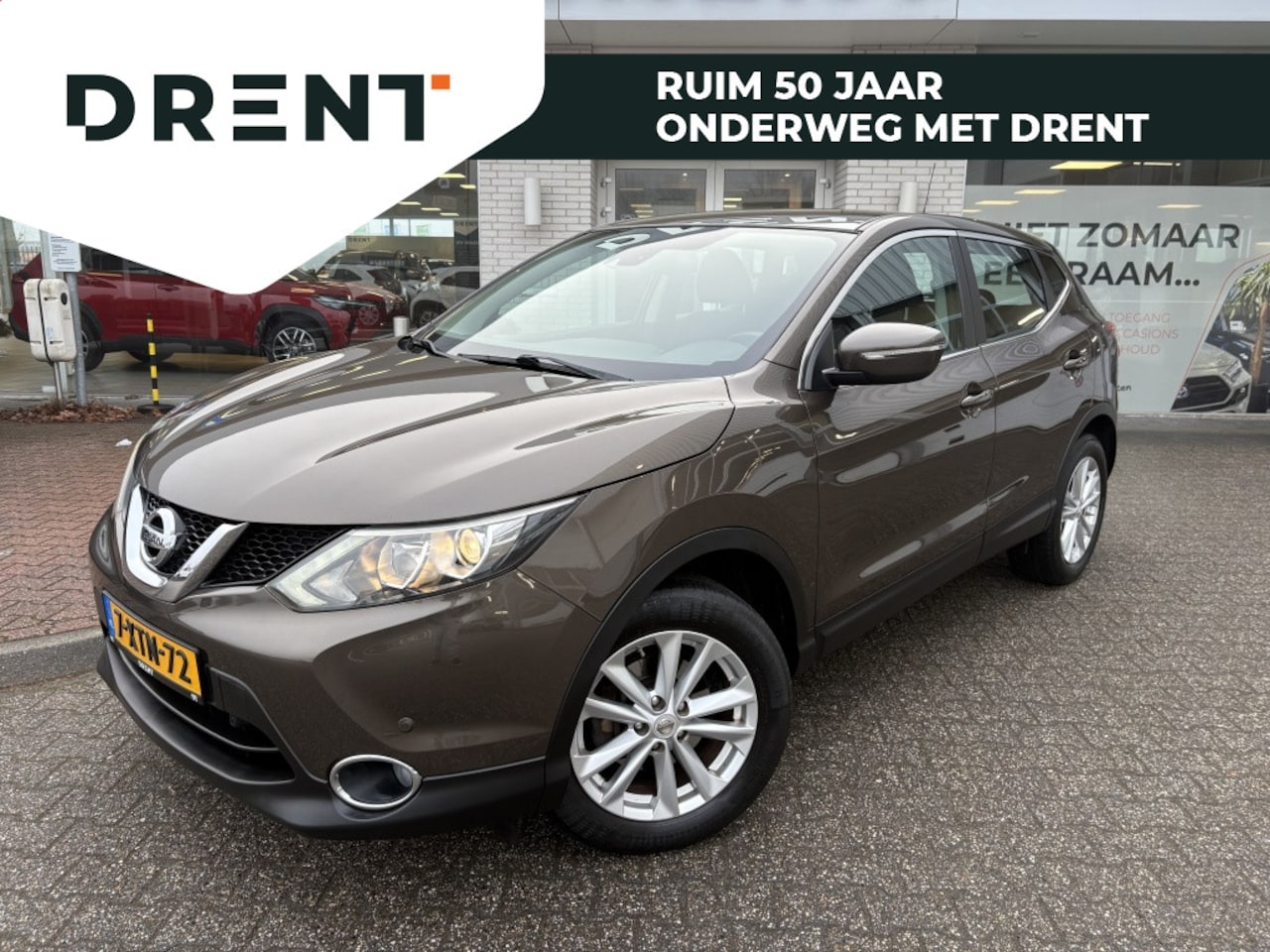 Nissan Qashqai - 1.2 Acenta | Sensoren V/A | Trekhaak | Cruise control | - AutoWereld.nl