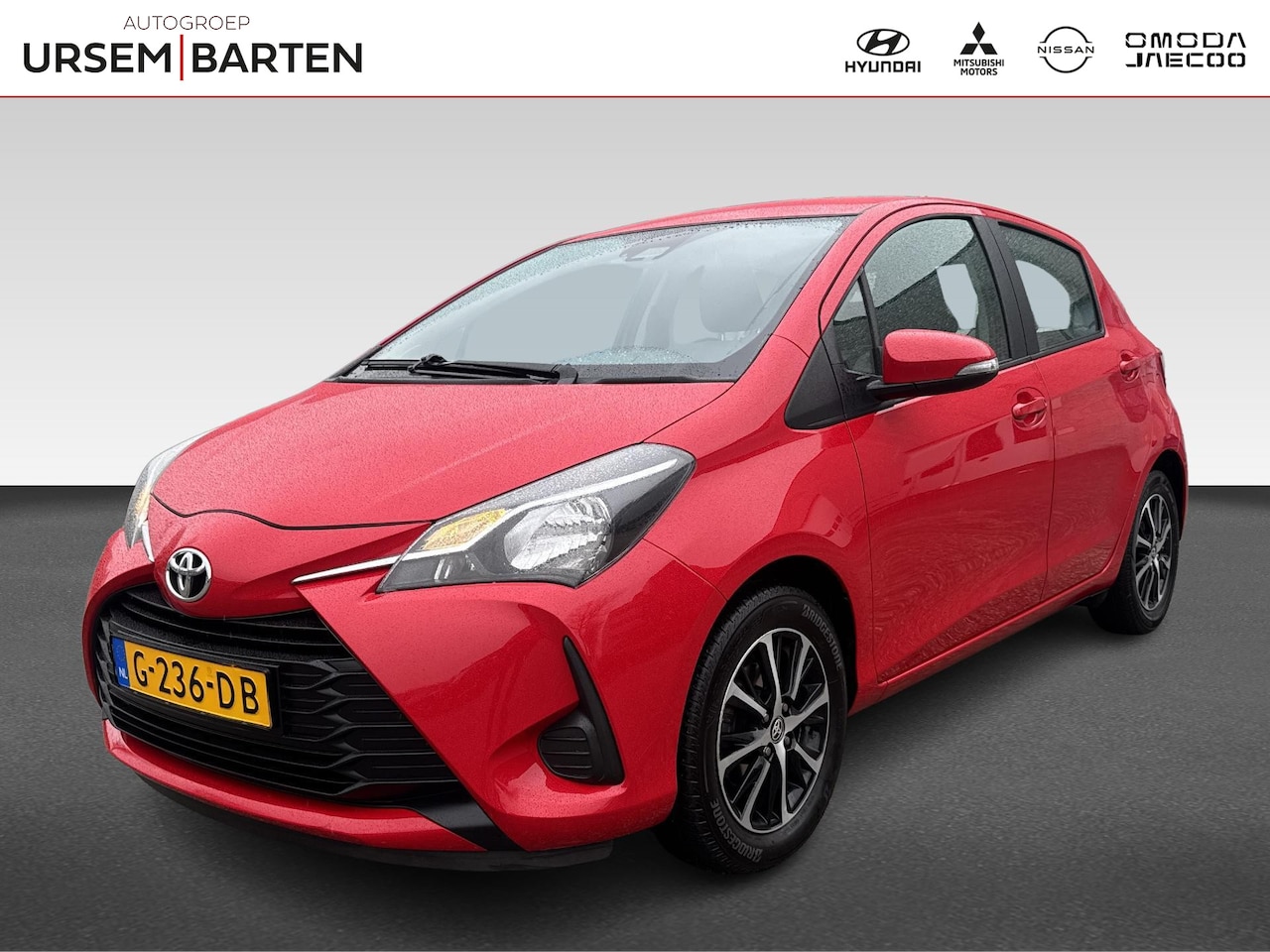 Toyota Yaris - 1.0 VVT-i Connect UNIEKE STAAT! - AutoWereld.nl