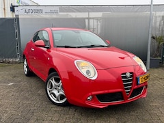 Alfa Romeo MiTo - 1.4 T Distinctive - NIEUWE APK - Airco - Navi