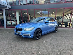 BMW 1-serie - 118i Corporate Lease Executive | CC | Camera | Sportstoelen | PDC | Winterwielen |