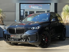 BMW X5 - xDrive50e M Sport 490pk Panoramadak/AR/HUD/Trekhaak