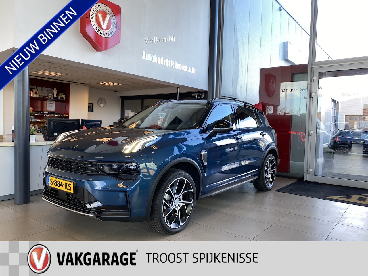 Lynk & Co 01 - 1.5 Panoramadak/360° Camera/Keyless/Lane assist/Adaptive cruise control/Navigatie/Apple ca - AutoWereld.nl