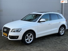 Audi Q5 - 3.0 TDI quattro l Pano l ACC l Volleder l Winterbanden l Xenon l Climate l Navi l Volledig