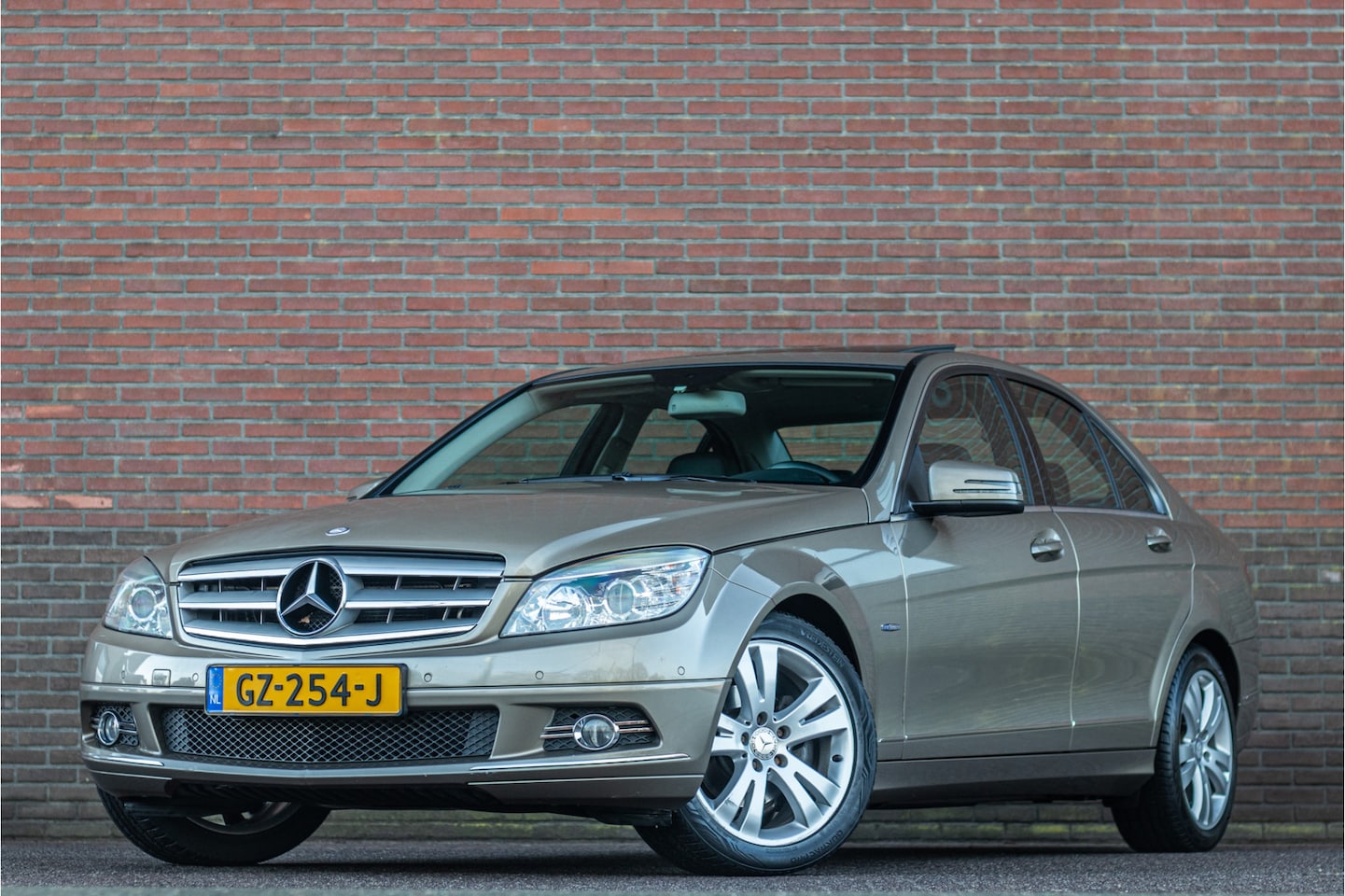 Mercedes-Benz C-klasse - 180 CGI Automaat Avantgarde, Schuifdak, Stoelverwarming, Navigatie, Cruise control, Blueto - AutoWereld.nl