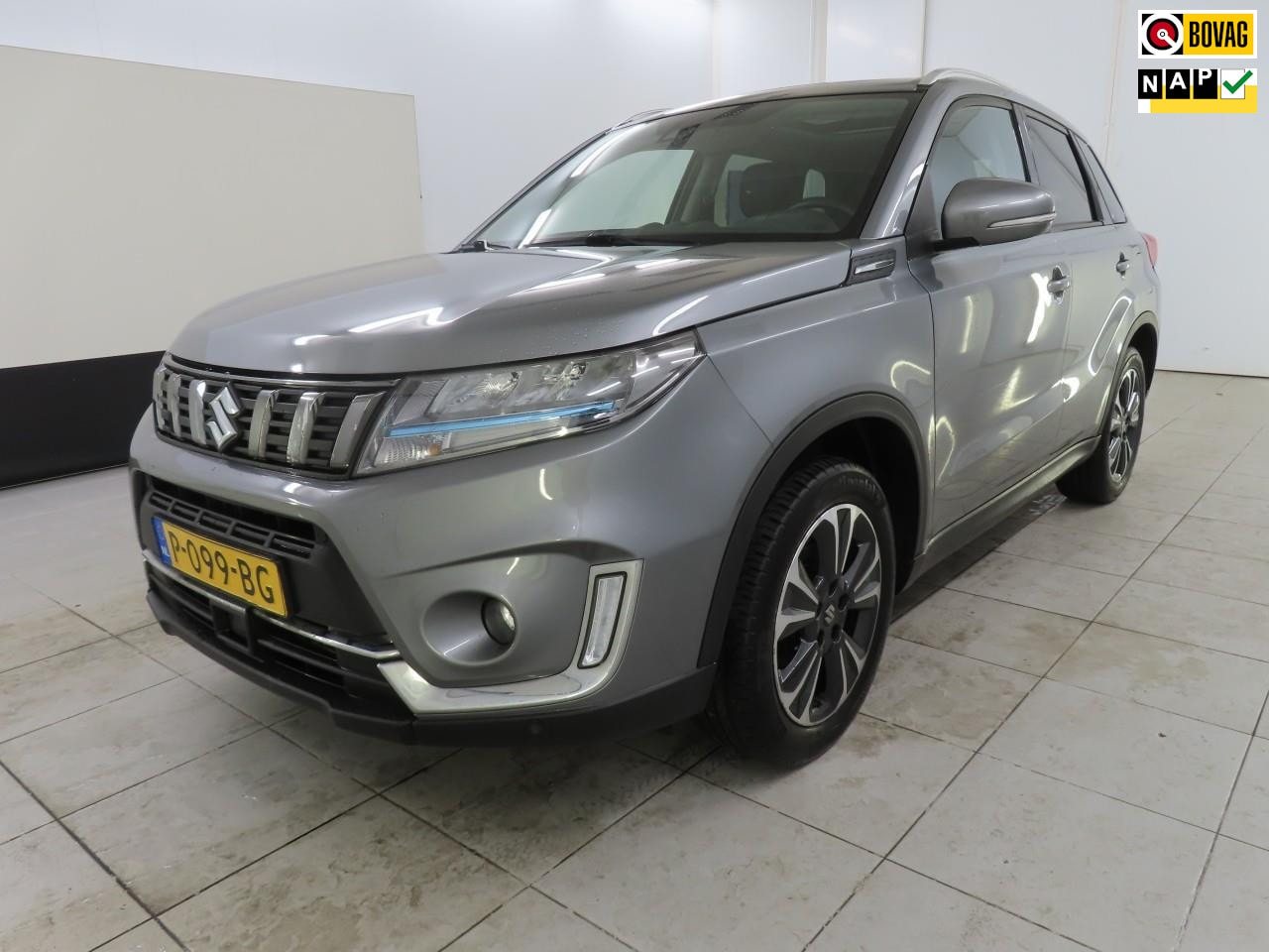 Suzuki Vitara - 1.4 Boosterjet Style Smart Hybrid AllGrip AFNEEMBARE TREKHAAK/PANORAMADAK/ADATIEVE CRUISE - AutoWereld.nl