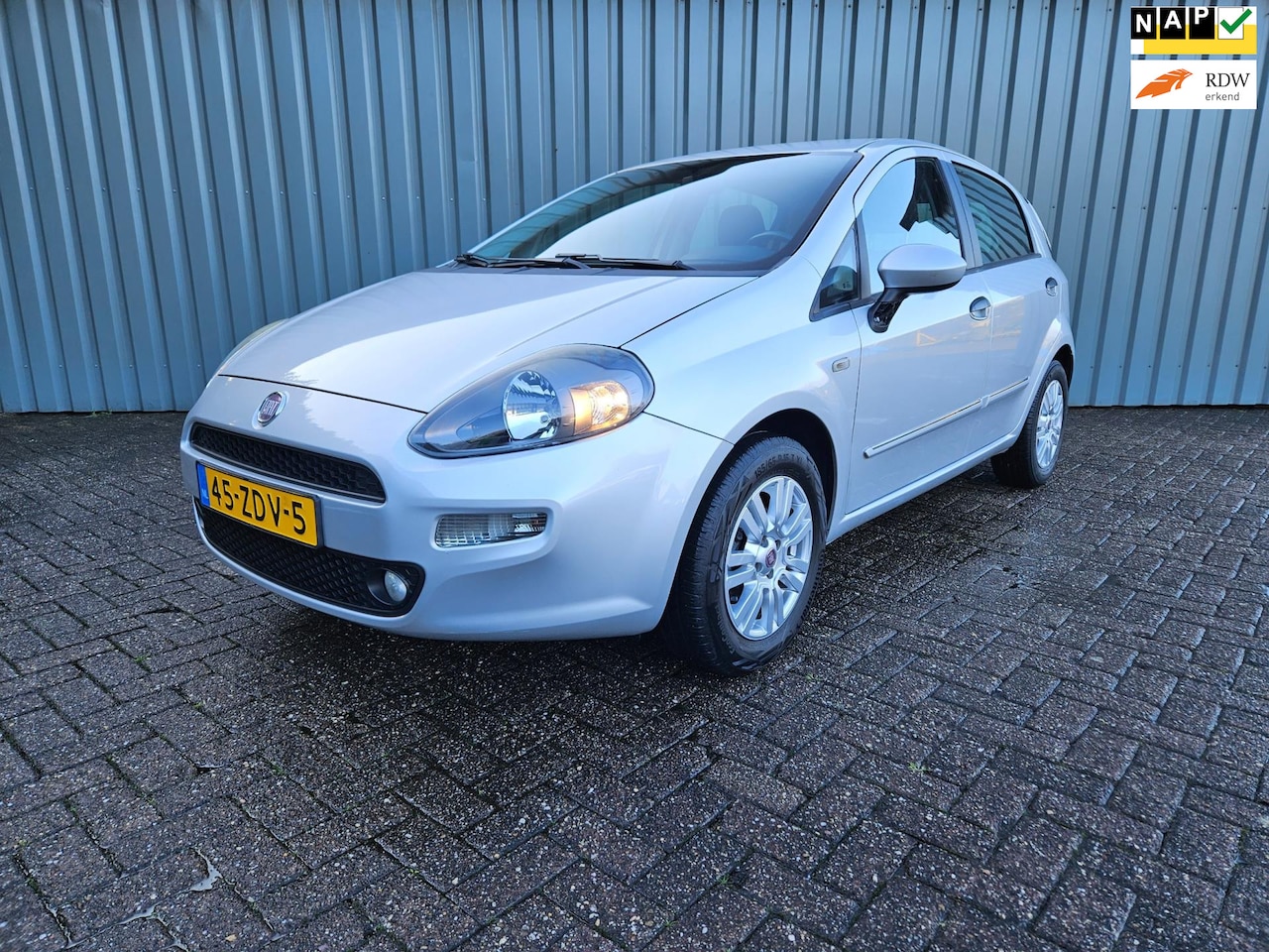 Fiat Punto Evo - 1.4 Dynamic Automaat Lmv Climatronic - AutoWereld.nl