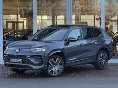 Volkswagen Tayron - 1.5 eHybrid R-Line Edition | Trekhaak | 360° Camera | Pano