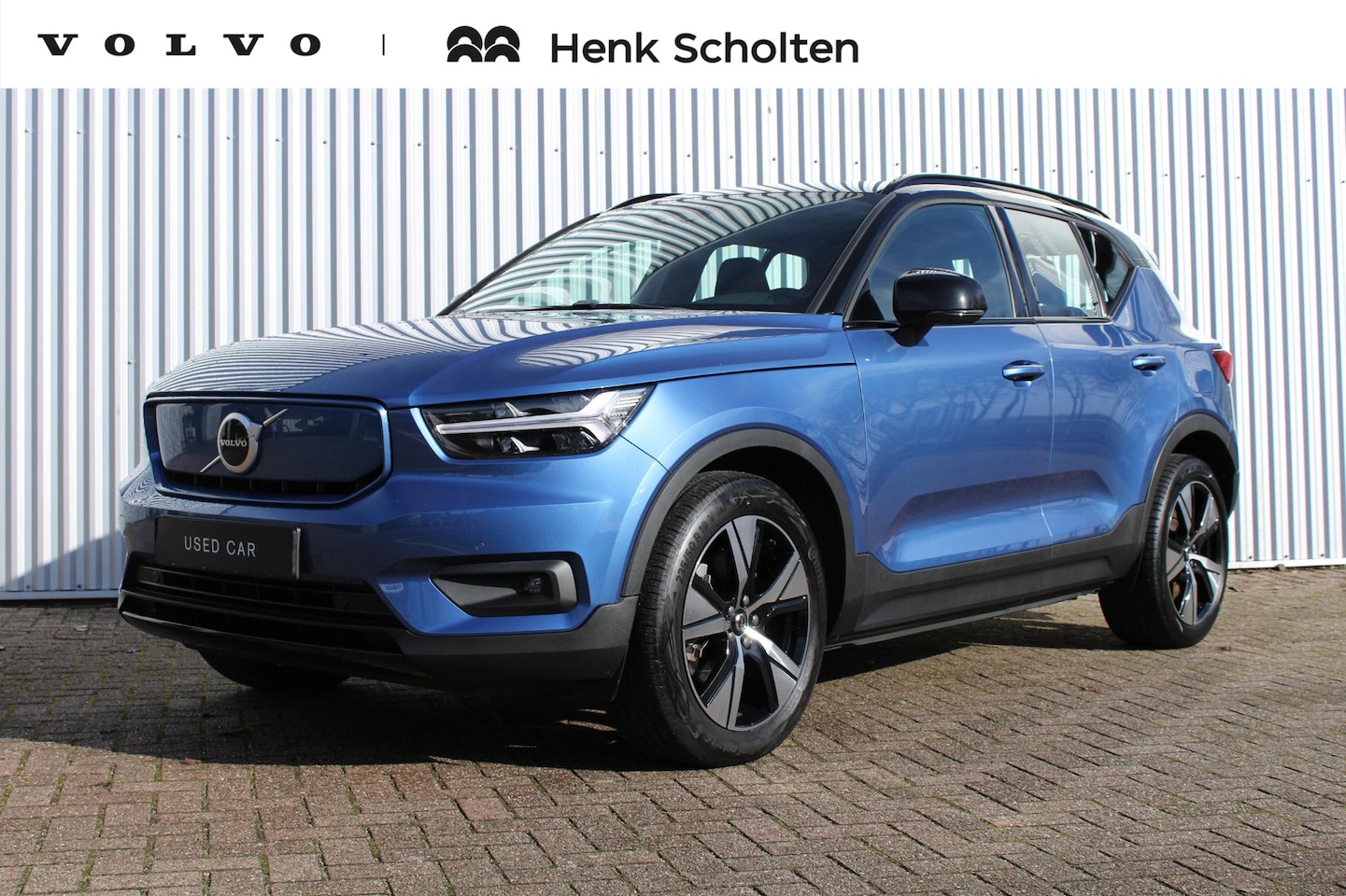 Volvo XC40 - Recharge P8 AWD R-Design | Verwarmbare voorstoelen | Verwarmbaar stuurwiel | Elektrische v - AutoWereld.nl