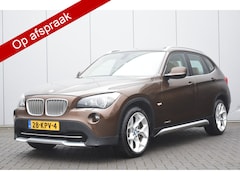 BMW X1 - xDrive28i Executive Leer/Sportstoelen/Verwarmd Pano/Dak Navi/Camera Bi-Xenon