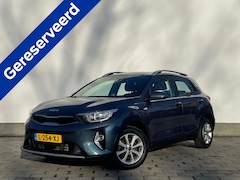 Kia Stonic - T-GDi MHEV DynamicLine | Trekhaak | All Season | Climate Control | Navigatie | Apple Carpl