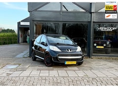 Peugeot 107 - 1.0-12V Millesim 200