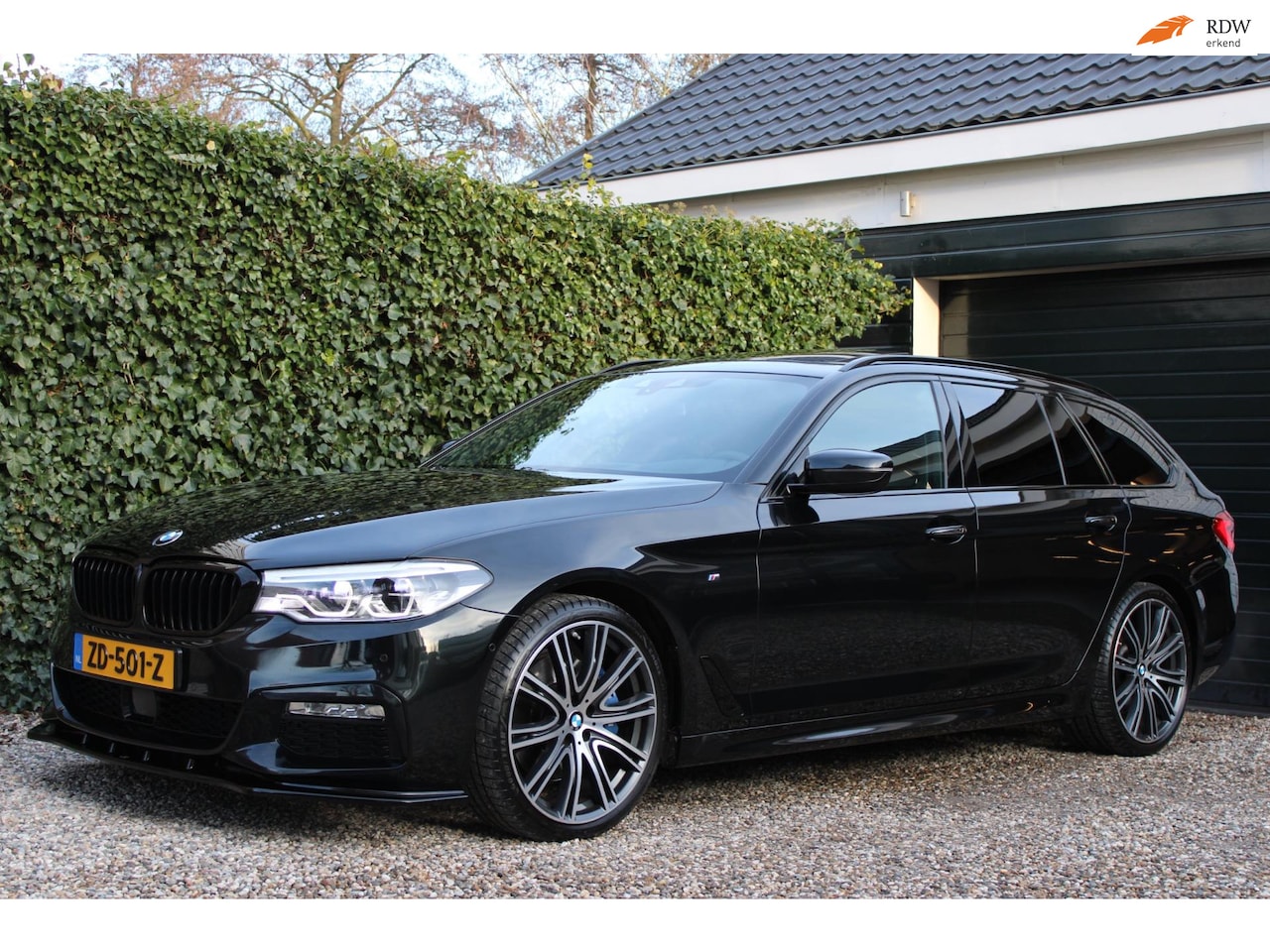 BMW 5-serie Touring - 530i Executive | M-pakket | ACC | HUD | Stuur- stoelverwarming - AutoWereld.nl