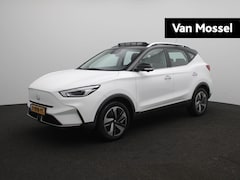 MG ZS - EV EV Standard Range Luxury 50 kWh | Panoramadak | Camera | Zwart Dak | Trekhaak | Carplay