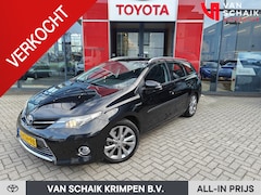Toyota Auris Touring Sports - 1.8 Hybrid Executive Stoelverwarming JBL audio Navi Parkeerhulp