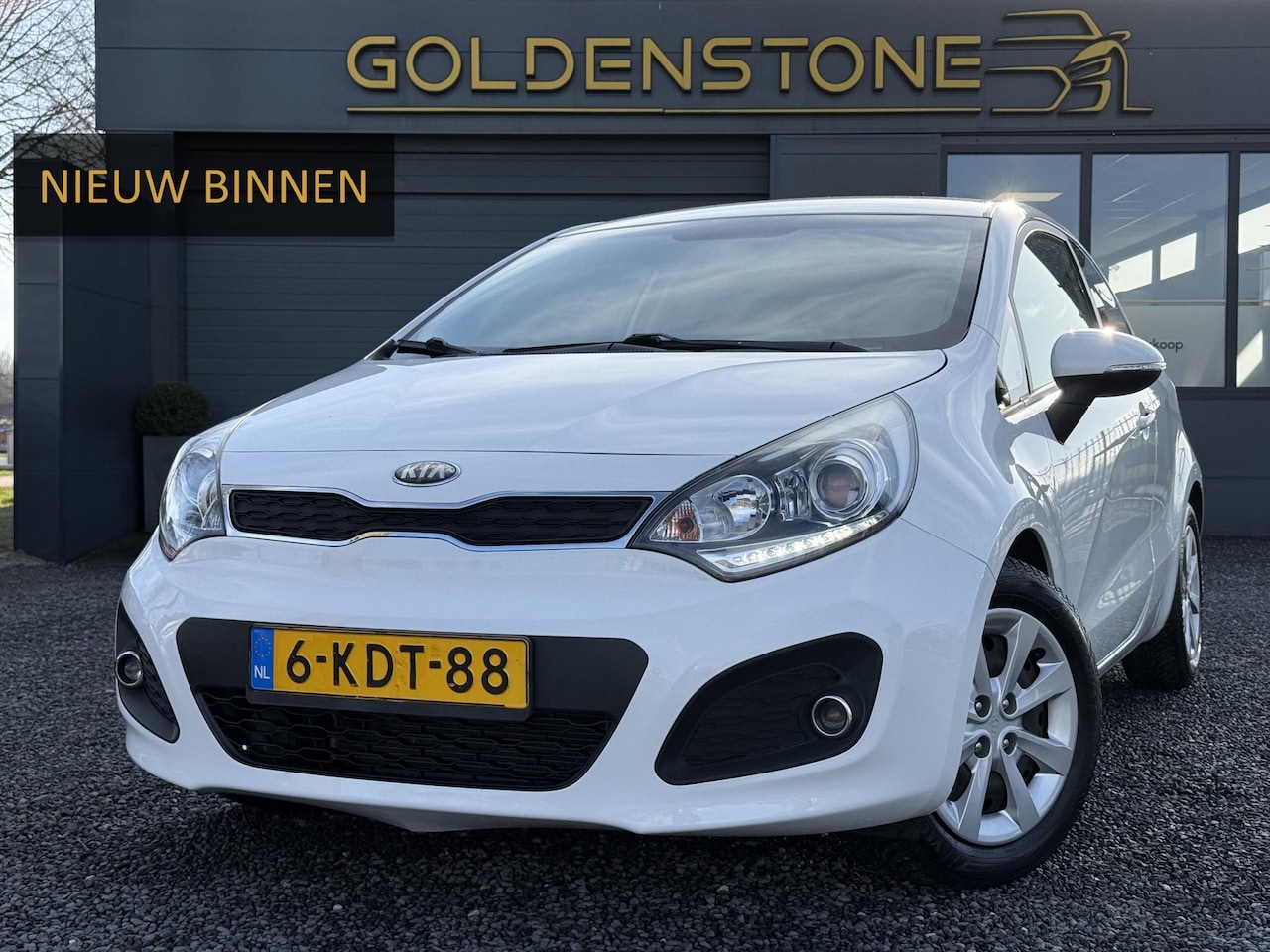 Kia Rio - 1.2 CVVT Super Pack Clima,Cruise,Keyless,Pdc,N.A.P,Weinig Km,Zeer Zuinig,Apk tot 09-2026 - AutoWereld.nl