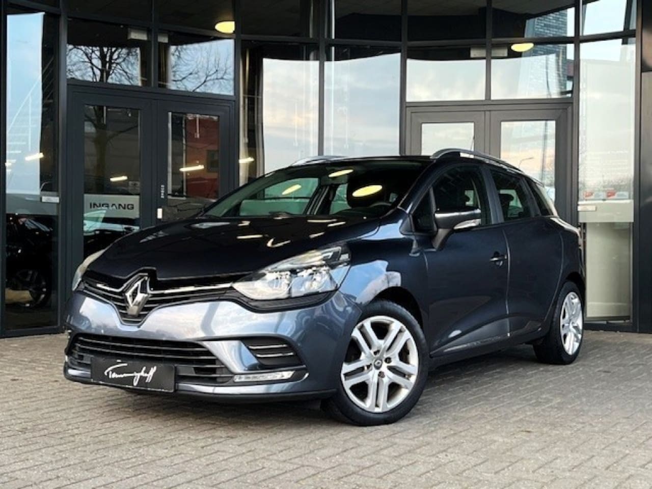 Renault Clio Estate - ESTATE 0.9 TCE ZEN - ORG. NL. - AutoWereld.nl