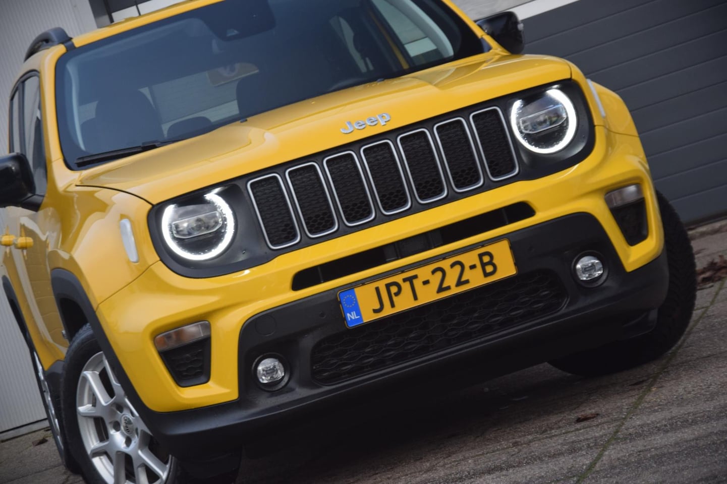 Jeep Renegade - 1.5T e-Hybrid Altitude LEER/CAMERA/STOEL VERWARMING - AutoWereld.nl