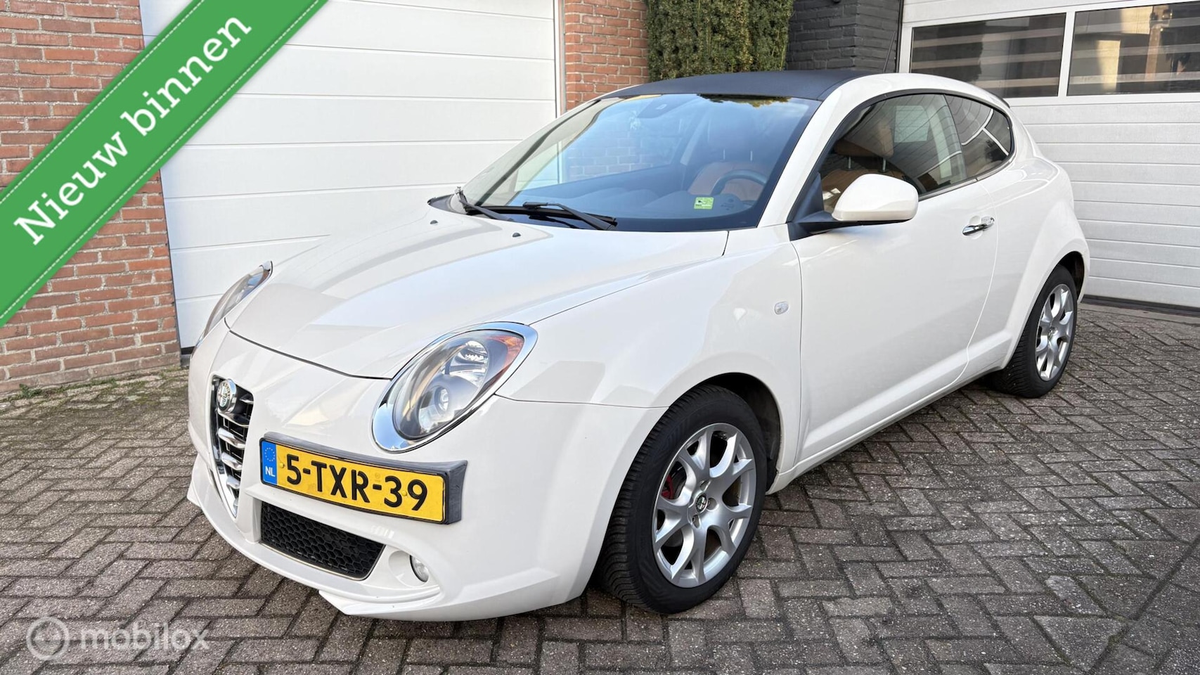 Alfa Romeo MiTo - 1.3 JTDm ECO Esclusivo 1.3 JTDm ECO Esclusivo - AutoWereld.nl