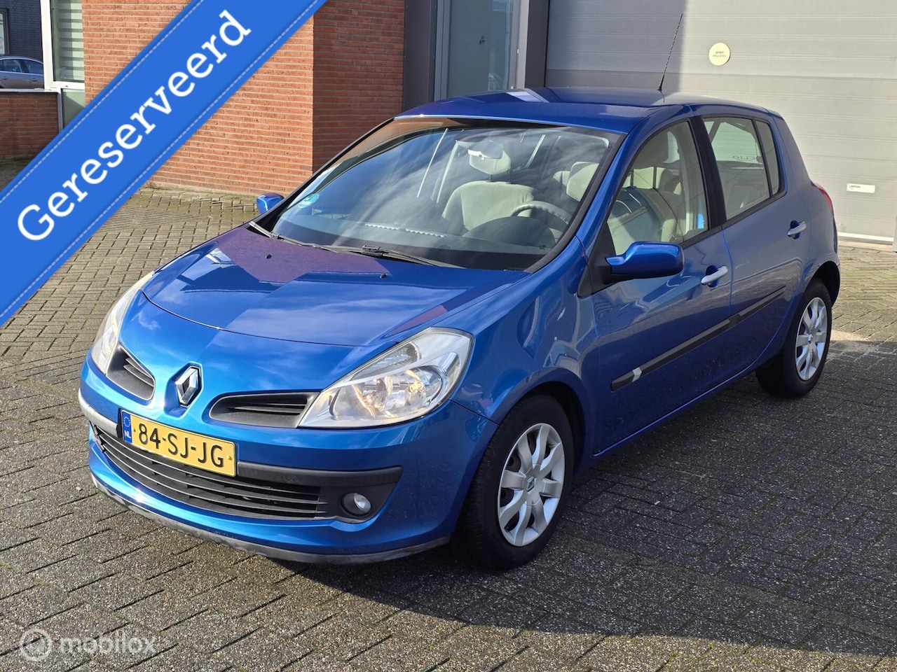 Renault Clio - 1.6-16V Dynamique Luxe 1.6-16V Dynamique Luxe - AutoWereld.nl