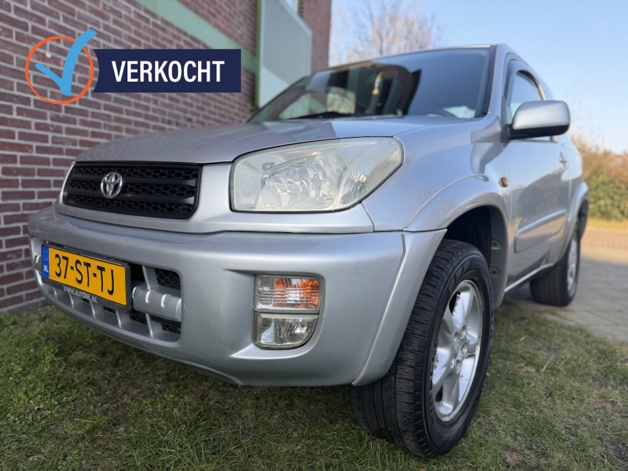 Toyota RAV4 - 2.0-16V VVT-i Luna*2000*Airco|4x4|T-haak|Nap - AutoWereld.nl