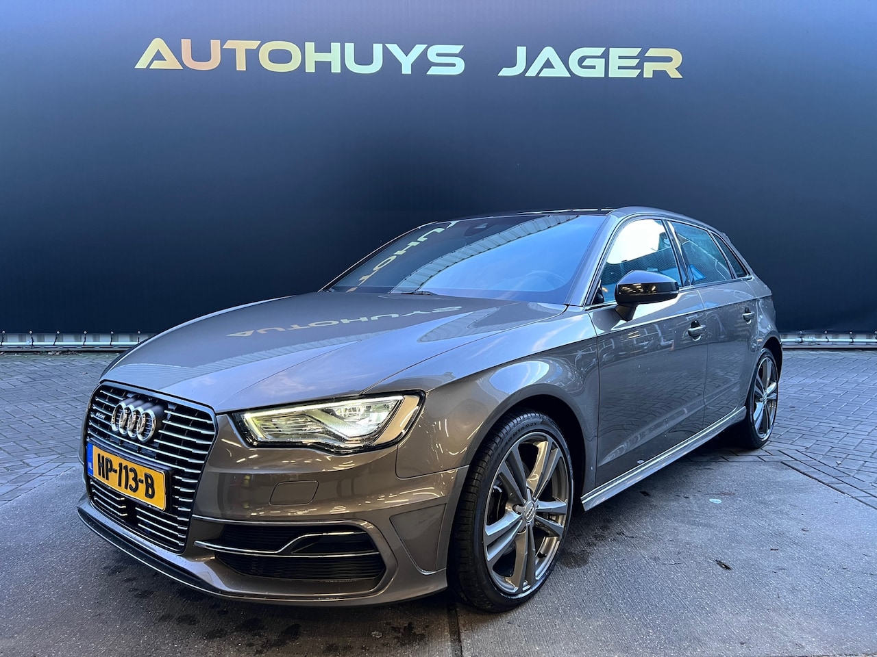 Audi A3 Sportback - 1.4 e-tron PHEV Ambition Pro Line plus 1.4 e-tron PHEV Ambition Pro Line plus - AutoWereld.nl