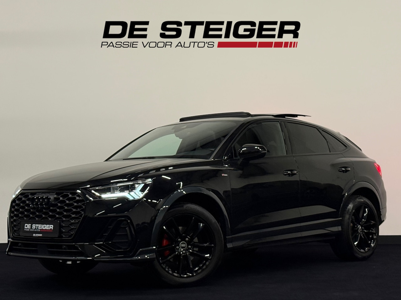 Audi Q3 Sportback - 35 TFSI 3 x S line Pano 360 Leder Elektr. Stoel Sfeer - AutoWereld.nl