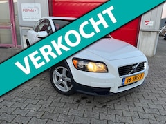Volvo C30 - 1.6 101pk Advantage / Sch. kanteldak / Stoelverw.voor / Cruise control / Trekhaak / 16" LM