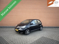 Toyota Aygo - 1.0 2011 132DKM | VELGEN | ZUINIG | ZWART | 3DRS
