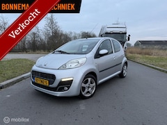 Peugeot 107 - 1.0-12V Black & Silver Airco Centrale