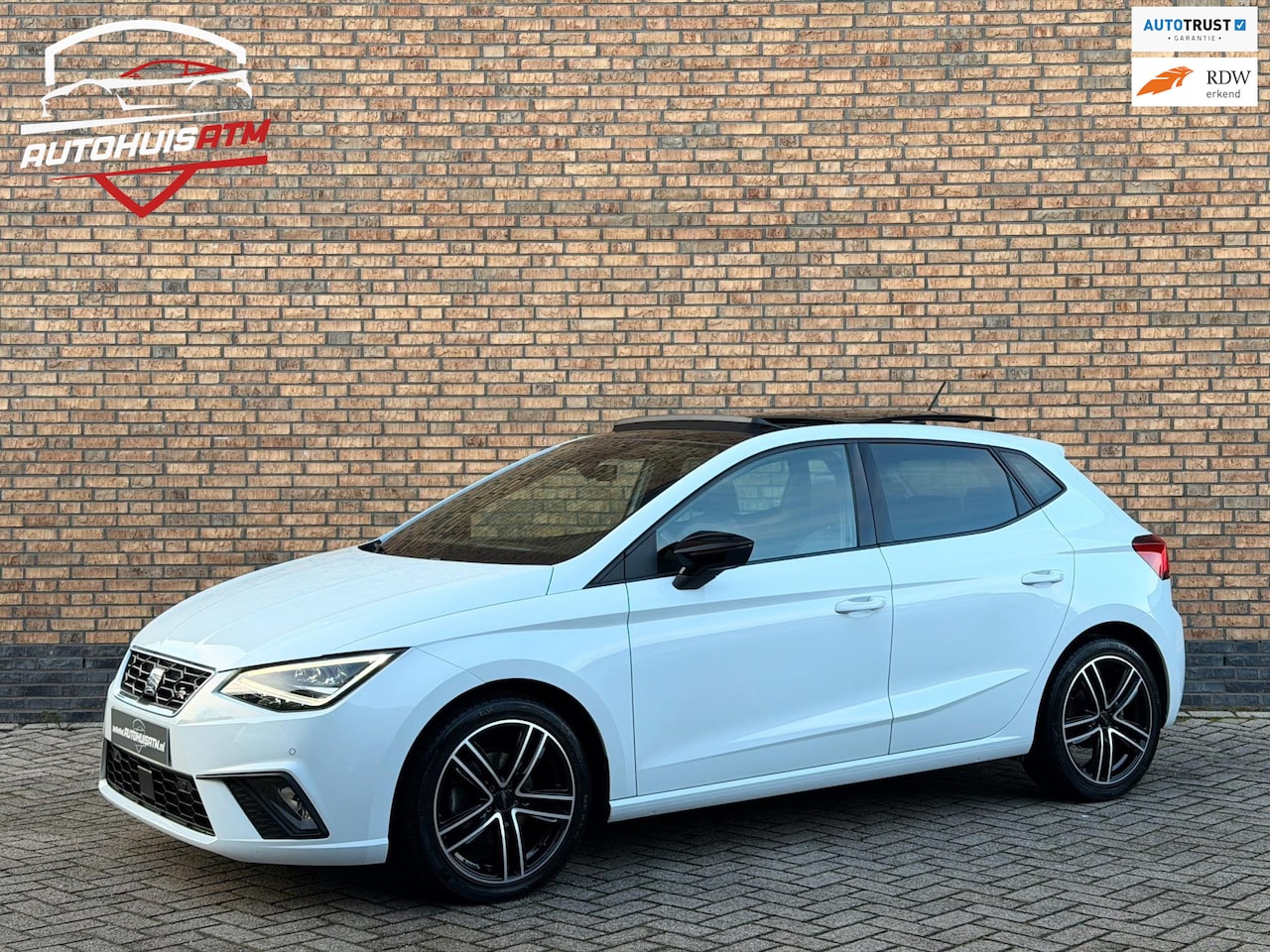 SEAT Ibiza - 1.5 TSI EVO FR 150pk Pano Dsg Beats Cruise Stoelvw Led - AutoWereld.nl