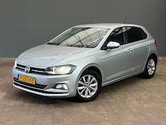 Volkswagen Polo - Highline Stoelverwarming | Carplay | 15" Lichtmetaal | Climate Control | Cruise Control |