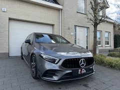 Mercedes-Benz A-klasse - 180 AMG Aut Panoramadak Nightpakket Widescreen AmbientLight Keyless SportLeder Led Camera