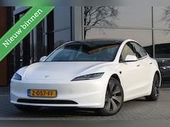Tesla Model 3 - RWD 60 kWh | Trekhaak | Stoelverkoeling | Org. NL
