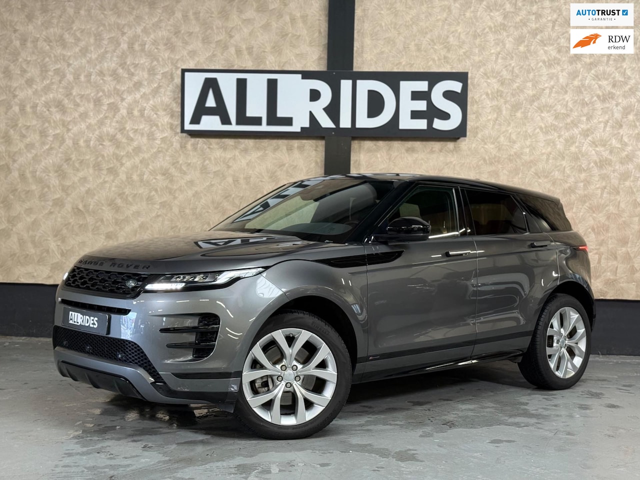 Land Rover Range Rover Evoque - 2.0 P200 AWD R-Dynamic HSE | Pano | Leer | Stoel-/Stuur-verwarming | Camera | Carplay - AutoWereld.nl