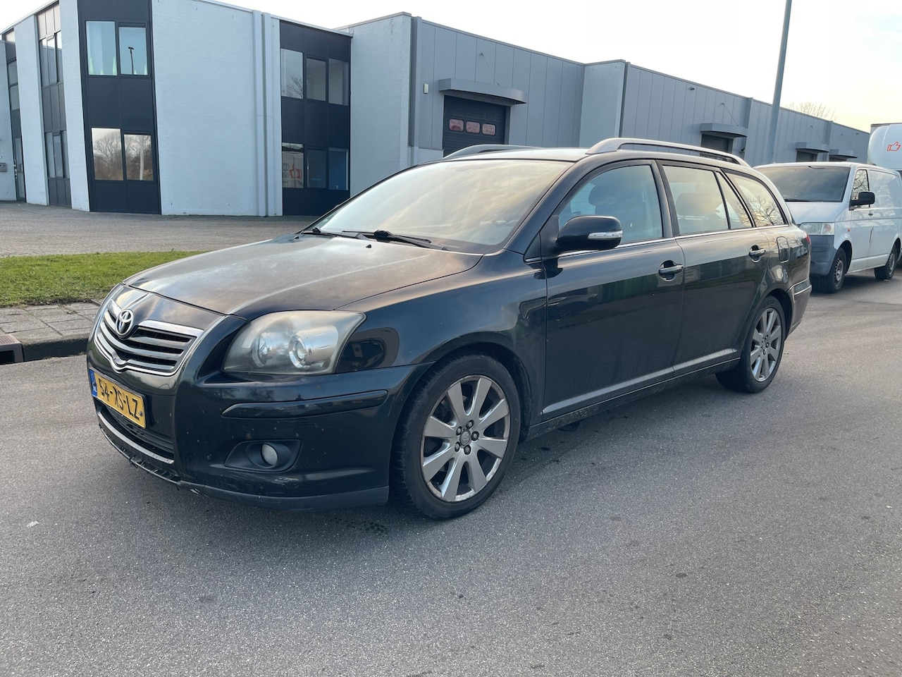 Toyota Avensis Wagon - 2.0 VVTi Luna Business 2.0 VVTi Luna Business - AutoWereld.nl