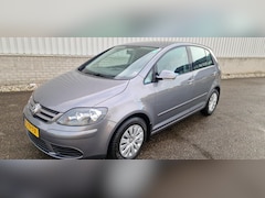 Volkswagen Golf Plus - 1.6 FSI Optive 2