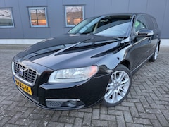 Volvo V70 - 2.4 D5 AWD Kinetic