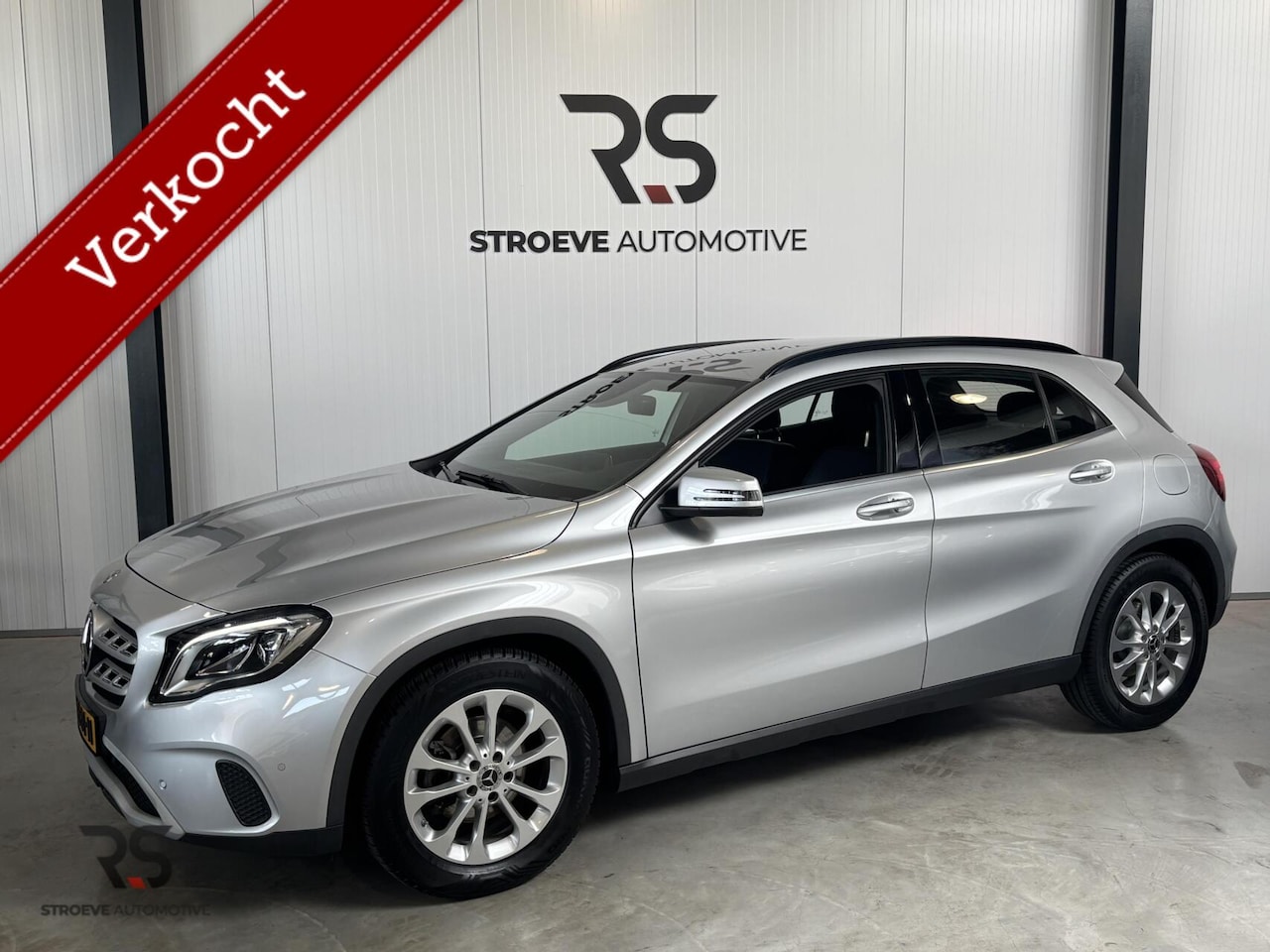 Mercedes-Benz GLA-Klasse - 180 Buss. Solution Plus Upgrade Edition | Navi | LED | Cruise | Camera | PDC | Clima | Sto - AutoWereld.nl