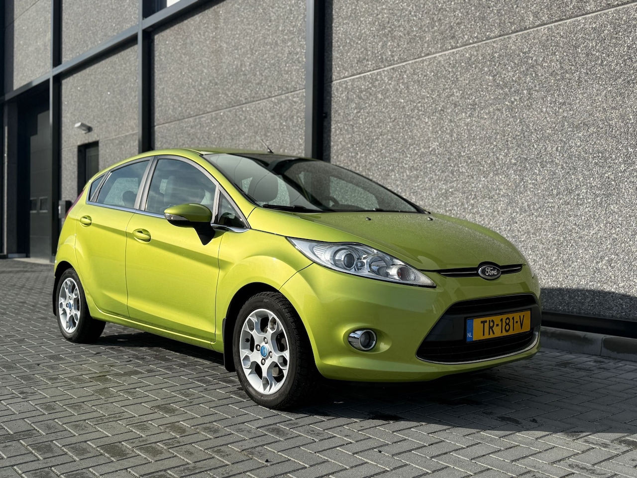 Ford Fiesta - 1.25 Trend - AutoWereld.nl