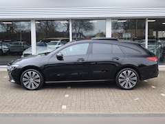 Mercedes-Benz CLA-klasse Shooting Brake - 250 e 218 Pk / Panoramadak / Navigatie / Sfeerverlichting / Camera / Cruise control