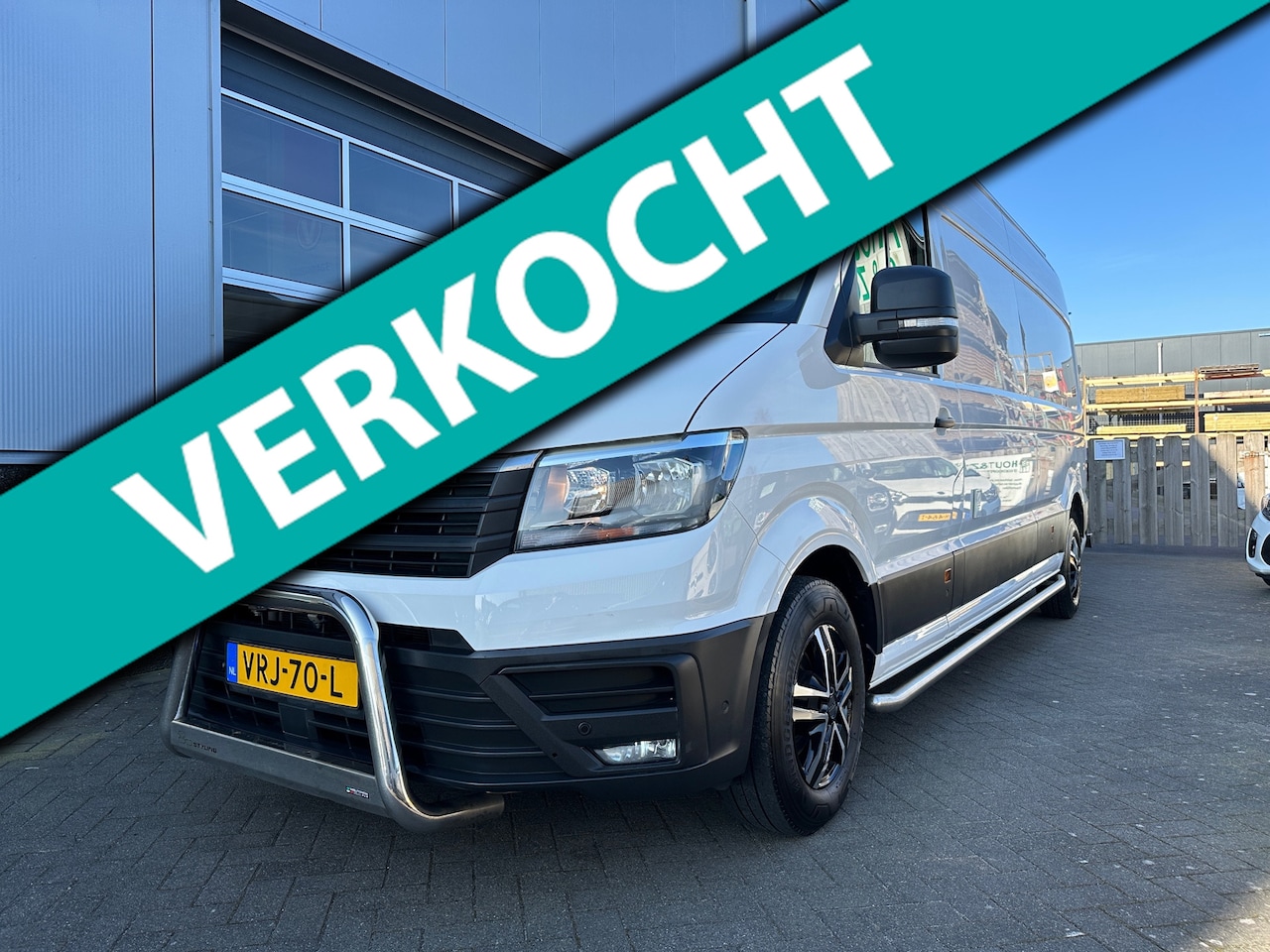 Volkswagen Crafter - 35 2.0 TDI 180 pk DSG Aut. KOEL/VRIES | NL Auto | Nachtkoeling | Carplay | Camera | PDC - AutoWereld.nl