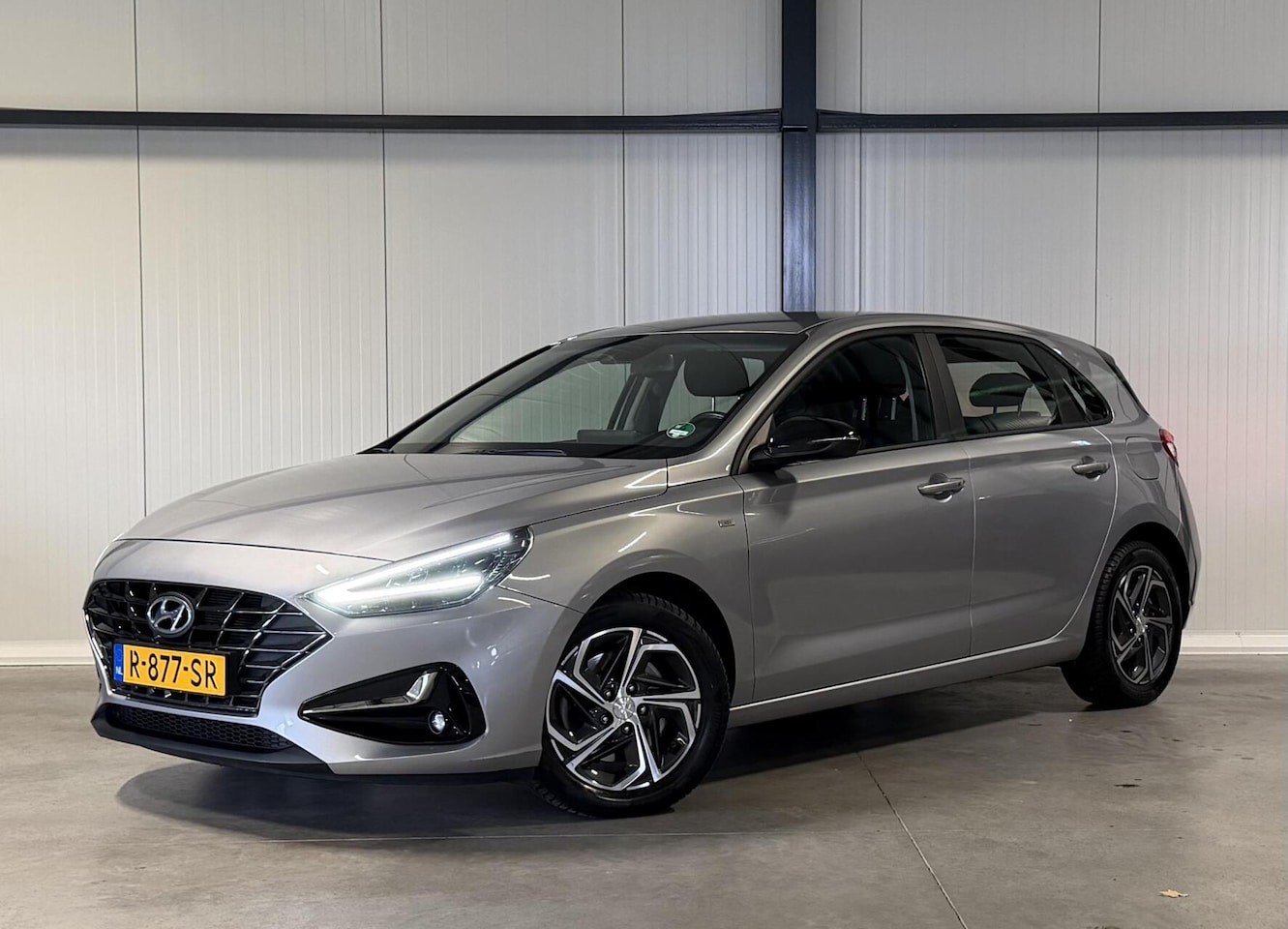 Hyundai i30 - 1.0 T-GDi MHEV Comfort Smart Carplay Camera NAP - AutoWereld.nl