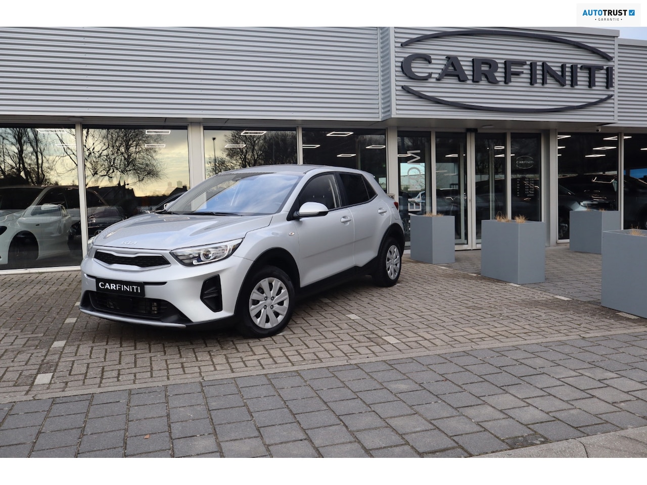 Kia Stonic - 1.0 T-GDi MHEV DynamicLine 120 Pk Automaat / Carplay / Airco / Cruise. - AutoWereld.nl