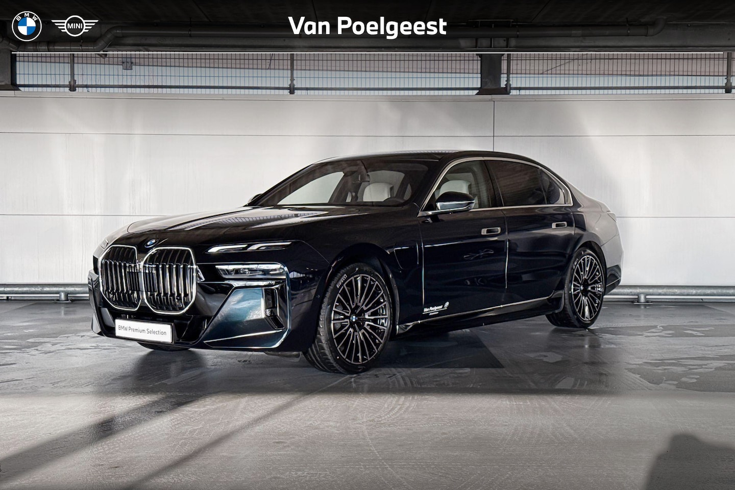 BMW 7-serie - 750e xDrive | M Sportpakket | BMW Individual Interieur | Innovation Pack | Connoisseur Pac - AutoWereld.nl